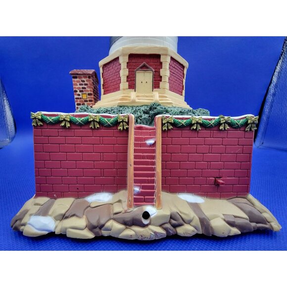 Vintage Mr. Christmas Holiday Cape Hatteras Animated Lighted Sound Lighthouse - Picture 7 of 17